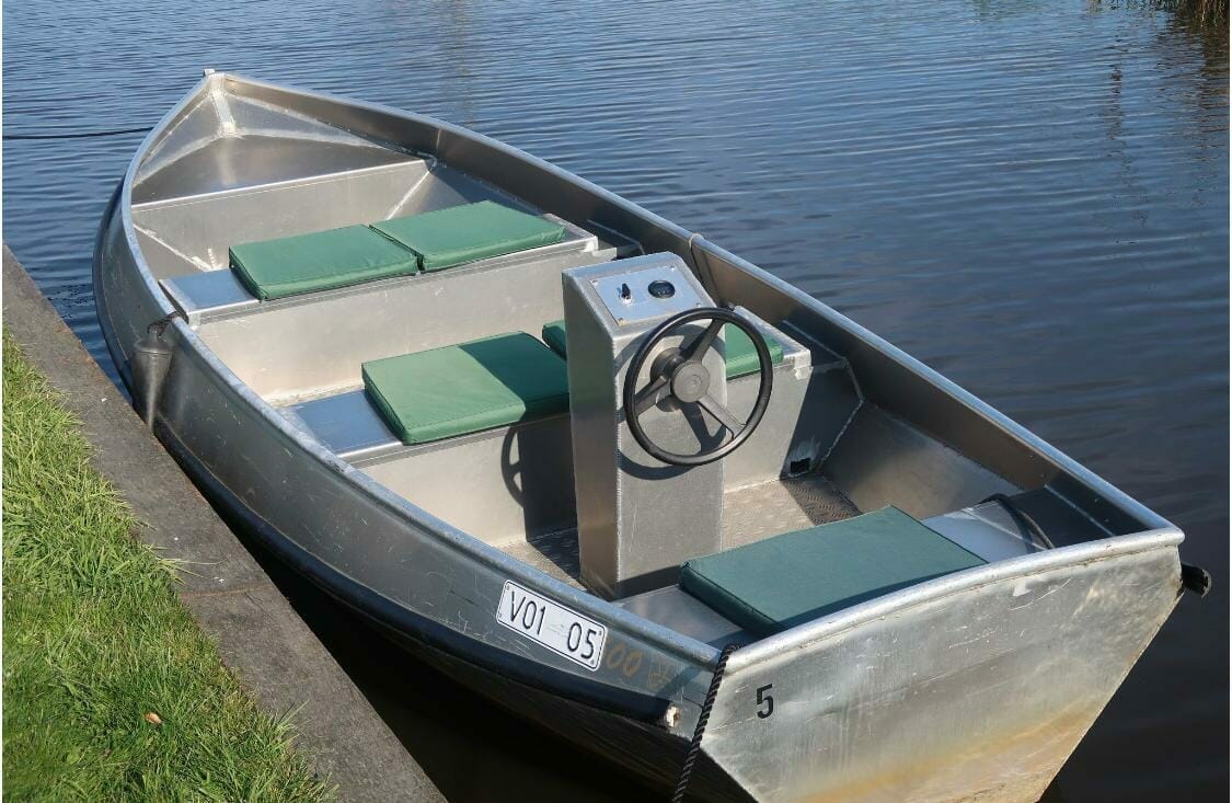 5-persoons sloepje in Giethoorn